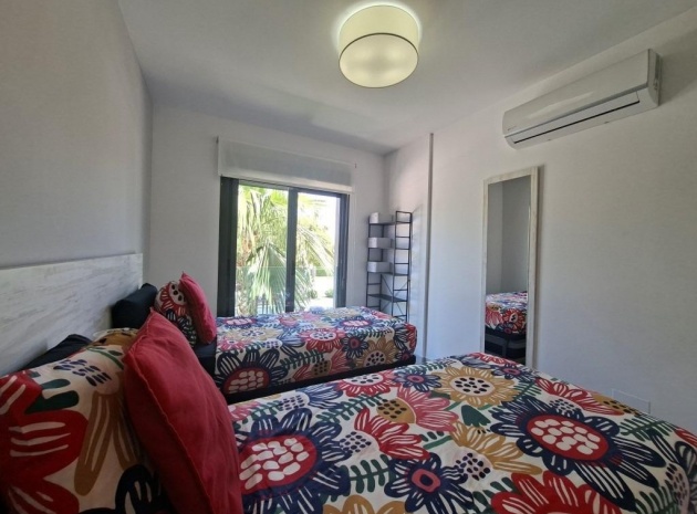 Wiederverkauf - Wohnung - Guardamar del Segura - Urbanización El Raso