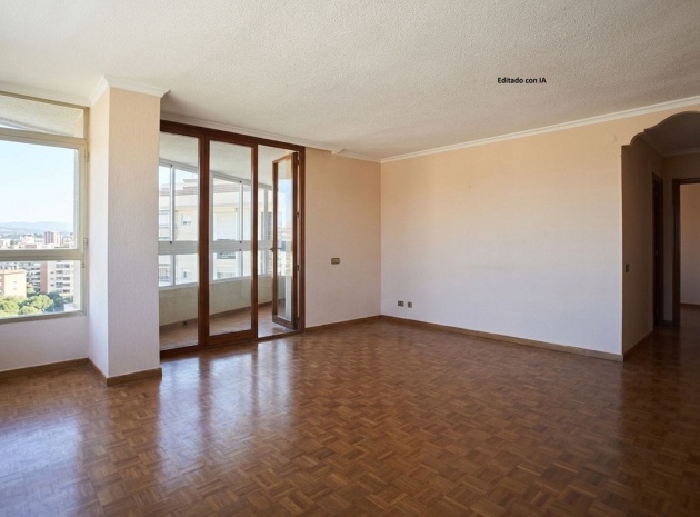 Resale - Apartment - Alicante - Alicante Centro