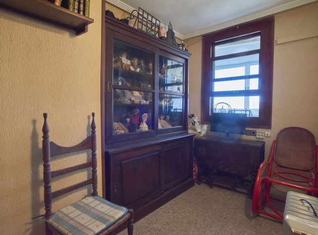 Resale - Apartment - Alicante - Alicante Centro