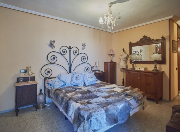 Resale - Apartment - Alicante - Alicante Centro