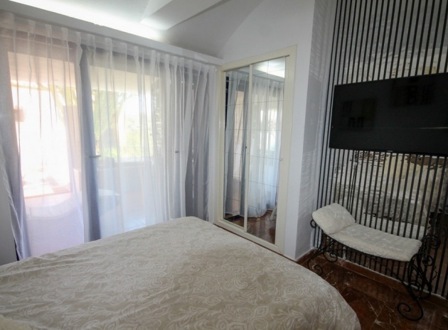 Wiederverkauf - Wohnung - Orihuela Costa