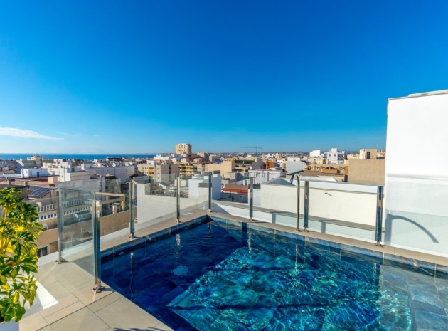 Resale - Apartment - Torrevieja - Torrevieja Centro