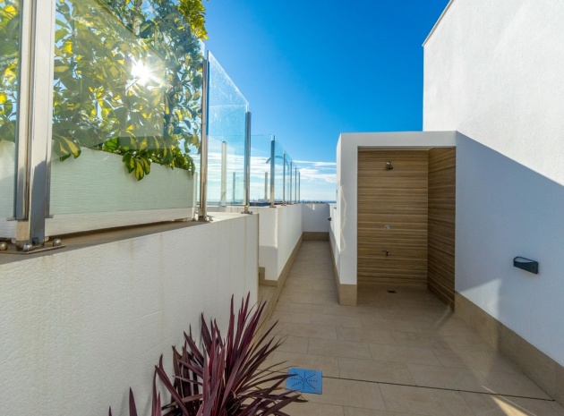 Resale - Apartment - Torrevieja - Torrevieja Centro