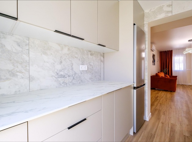 Återförsäljning - Radhus - Villamartin - bosque de las lomas