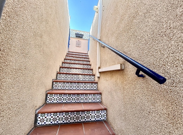 Återförsäljning - Lägenhet - Torrevieja - Torrevieja Centro