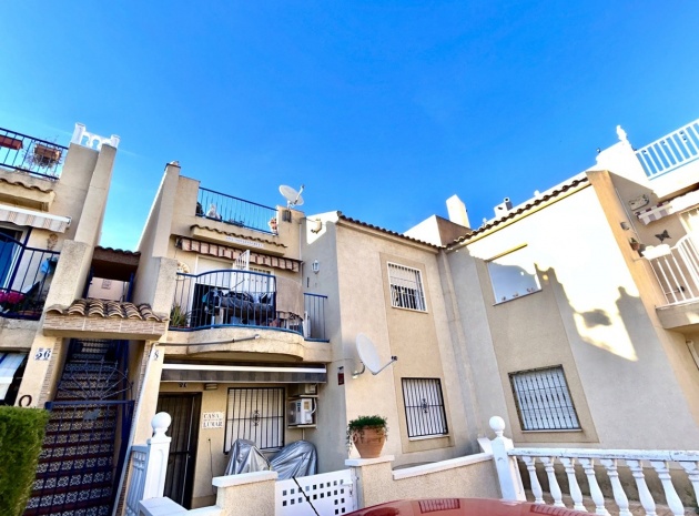 Återförsäljning - Lägenhet - Torrevieja - Torrevieja Centro