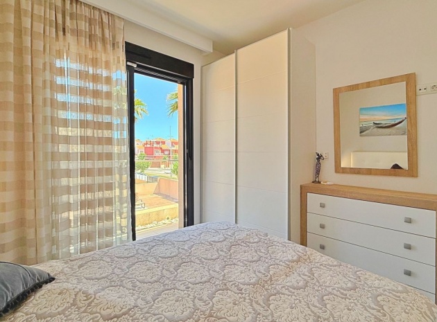 Wiederverkauf - Wohnung - Pilar de la Horadada - Torre De La Horadada