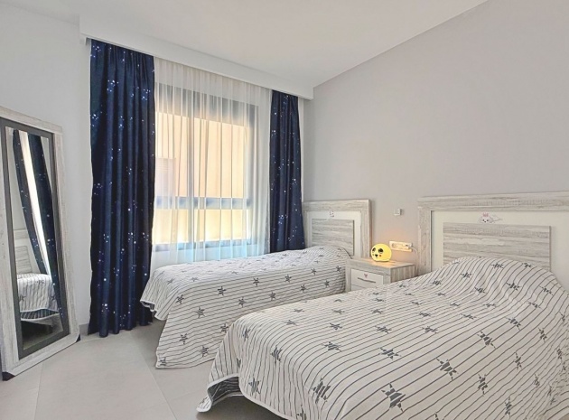 Wiederverkauf - Wohnung - Pilar de la Horadada - Torre De La Horadada