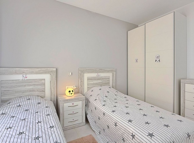 Wiederverkauf - Wohnung - Pilar de la Horadada - Torre De La Horadada