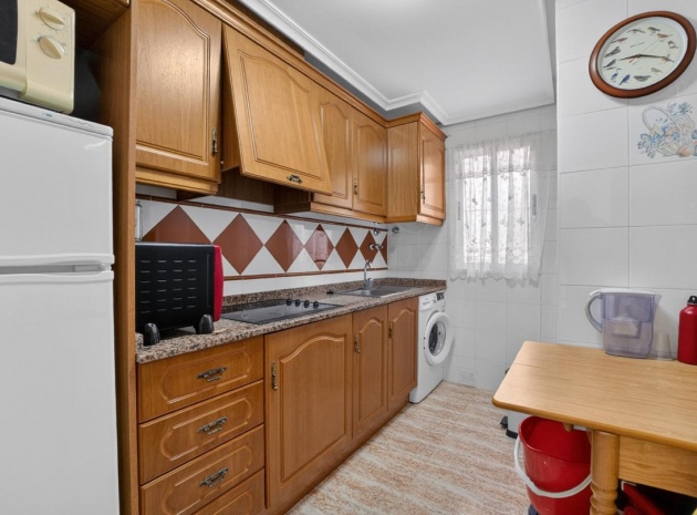 Wiederverkauf - Wohnung - Torrevieja - Playa De Los Locos
