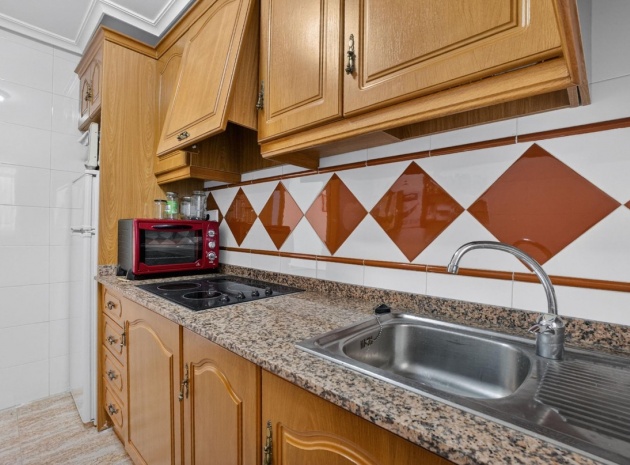 Wiederverkauf - Wohnung - Torrevieja - Playa De Los Locos