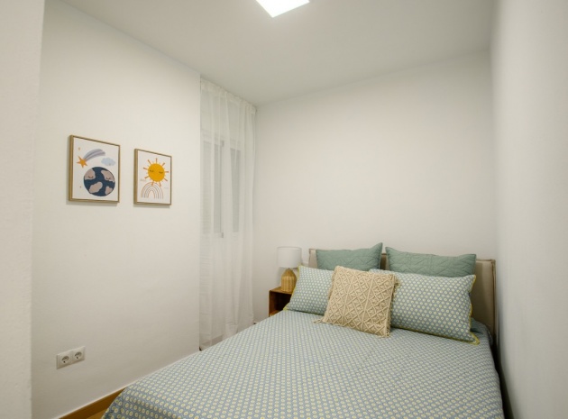 Revente - Appartement - Torrevieja - Torrevieja Centro