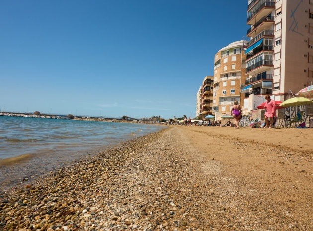 Återförsäljning - Lägenhet - Torrevieja - Torrevieja Centro