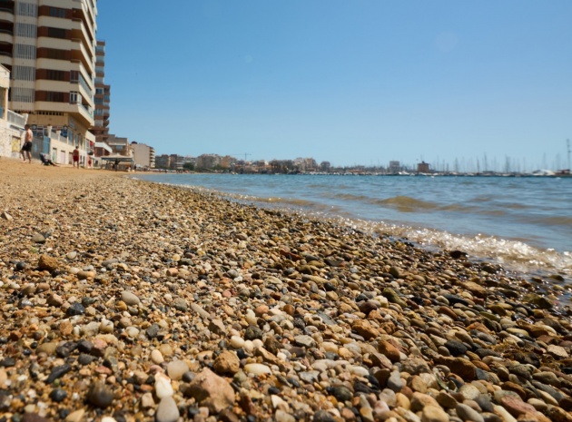 Återförsäljning - Lägenhet - Torrevieja - Torrevieja Centro