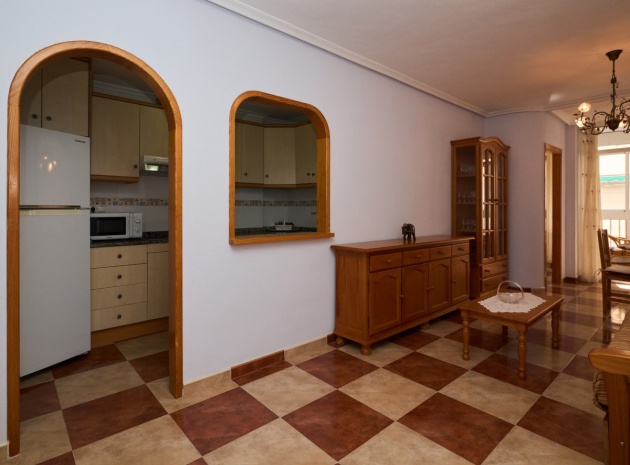 Återförsäljning - Lägenhet - Torrevieja - Torrevieja Centro