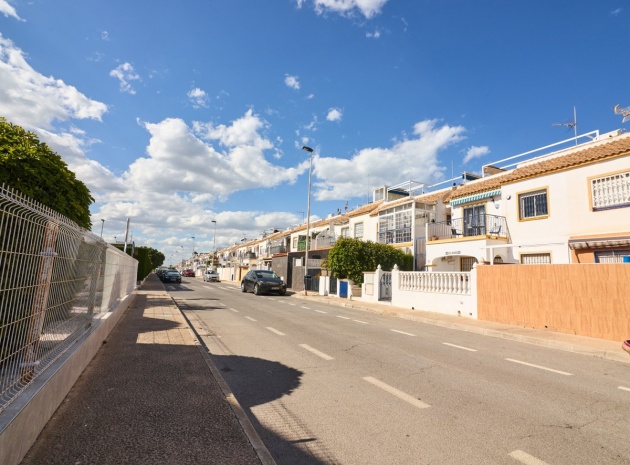 Wiederverkauf - Villa - Torrevieja - Jardin del Mar