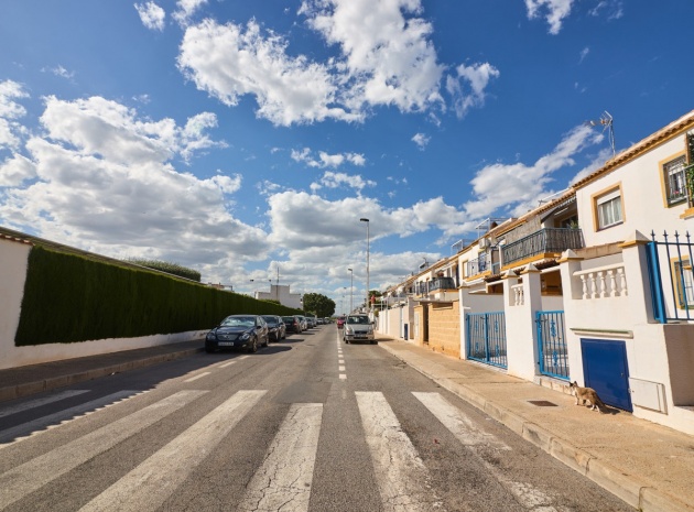 Wiederverkauf - Villa - Torrevieja - Jardin del Mar