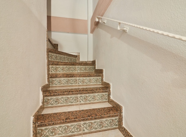 Wederverkoop - Herenhuis - Torrevieja - Aguas Nuevas