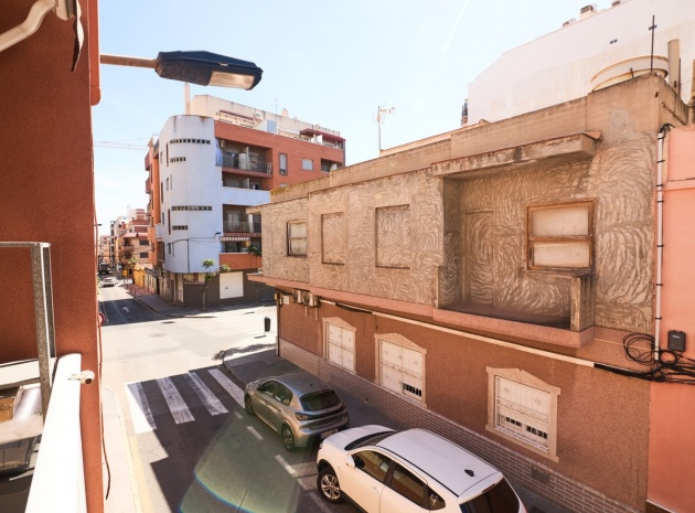 Wiederverkauf - Wohnung - Torrevieja - Torrevieja Centro