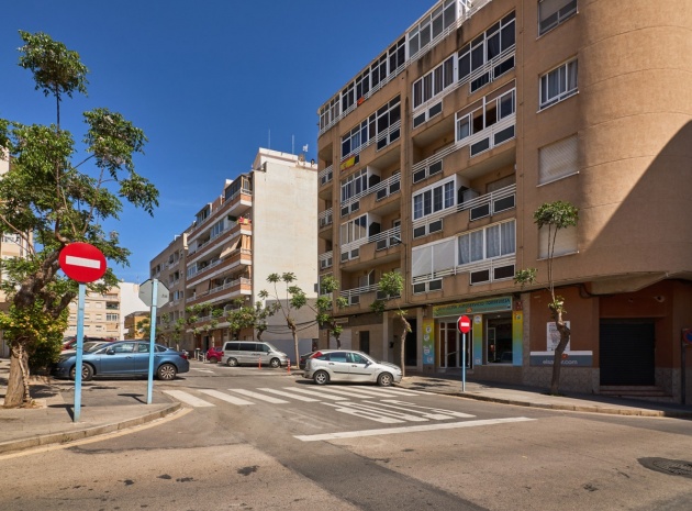 Wiederverkauf - Wohnung - Torrevieja - Torrevieja Centro