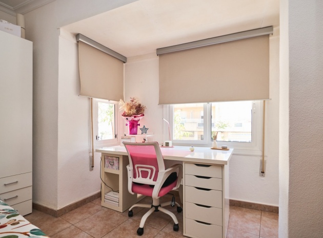 Wiederverkauf - Wohnung - Torrevieja - Torrevieja Centro