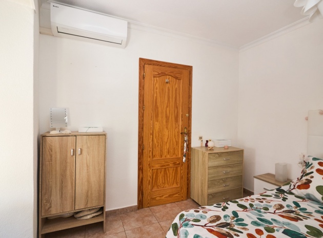 Wiederverkauf - Wohnung - Torrevieja - Torrevieja Centro