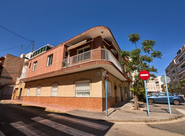Wiederverkauf - Wohnung - Torrevieja - Torrevieja Centro