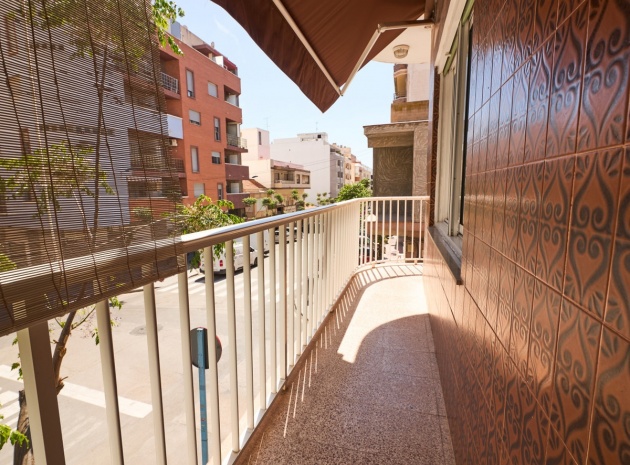 Wiederverkauf - Wohnung - Torrevieja - Torrevieja Centro