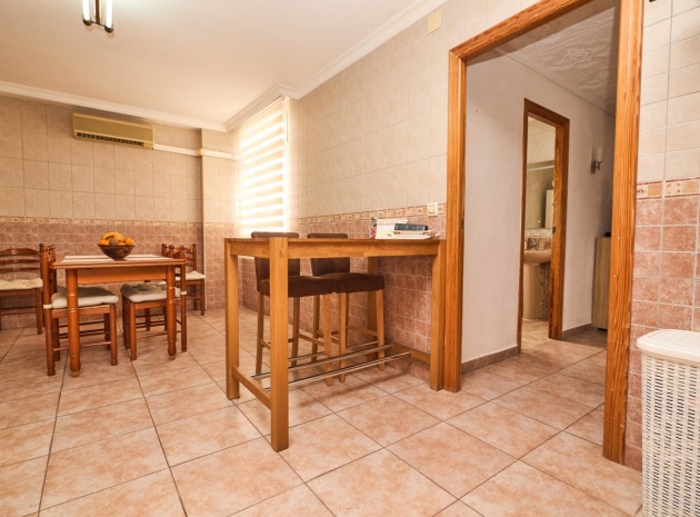 Wiederverkauf - Wohnung - Torrevieja - Torrevieja Centro