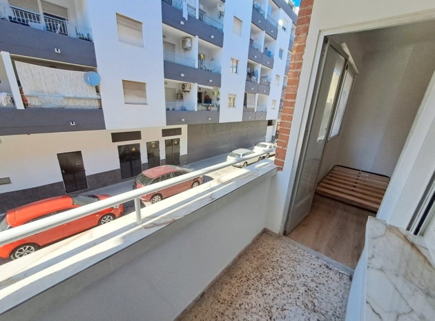 Wiederverkauf - Wohnung - Torrevieja - Torrevieja Centro