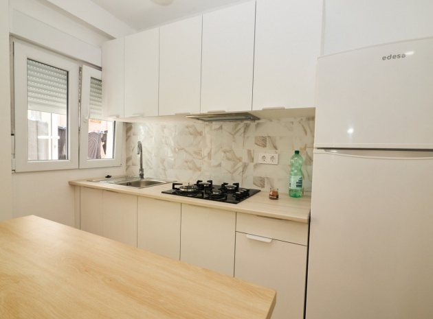 Wiederverkauf - Wohnung - Torrevieja - Torrevieja Centro