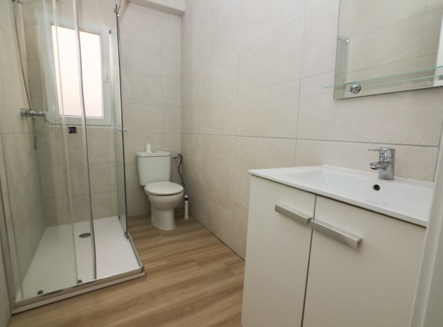 Wiederverkauf - Wohnung - Torrevieja - Torrevieja Centro