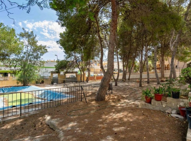 Återförsäljning - Villa - Orihuela - Los Balcones