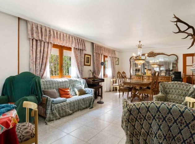 Återförsäljning - Villa - Orihuela - Los Balcones