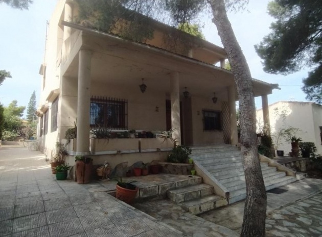 Återförsäljning - Villa - Orihuela - Los Balcones