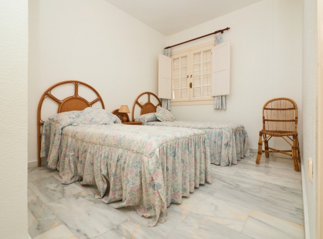 Wederverkoop - Appartement - Torrevieja - Playa De Los Locos