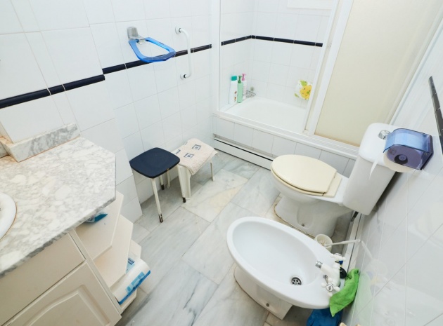 Wederverkoop - Appartement - Torrevieja - Playa De Los Locos