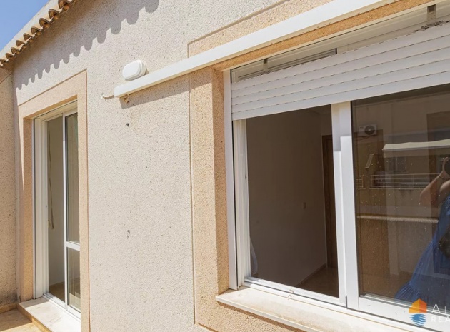 Wiederverkauf - Wohnung - Torrevieja - Torrevieja Centro
