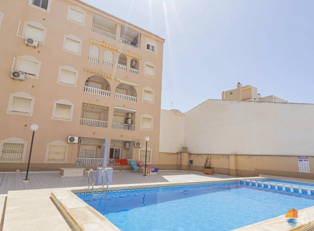 Wiederverkauf - Wohnung - Torrevieja - Torrevieja Centro