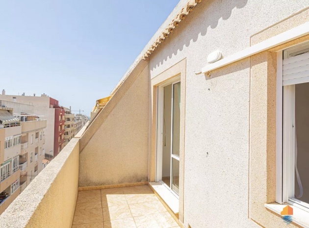 Wiederverkauf - Wohnung - Torrevieja - Torrevieja Centro