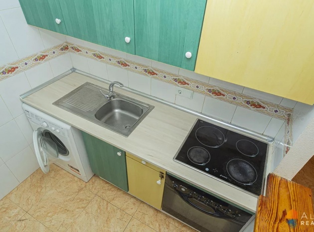 Wiederverkauf - Wohnung - Torrevieja - Torrevieja Centro