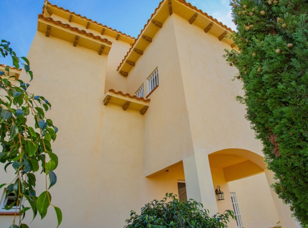Resale - Villa - Torrevieja - Torre La Mata