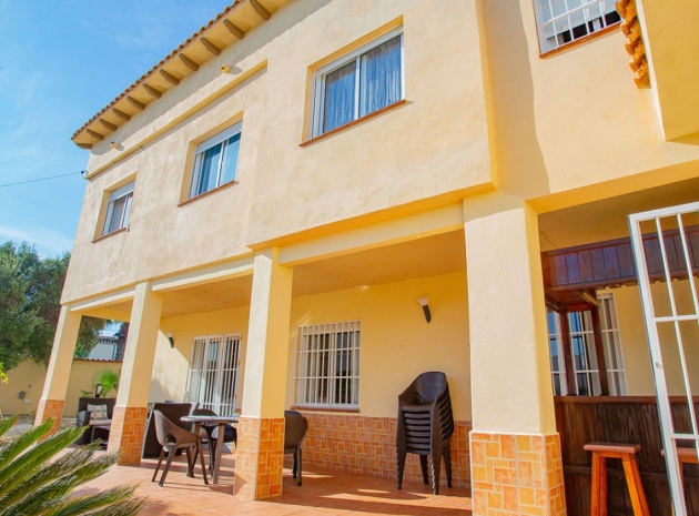 Resale - Villa - Torrevieja - Torre La Mata