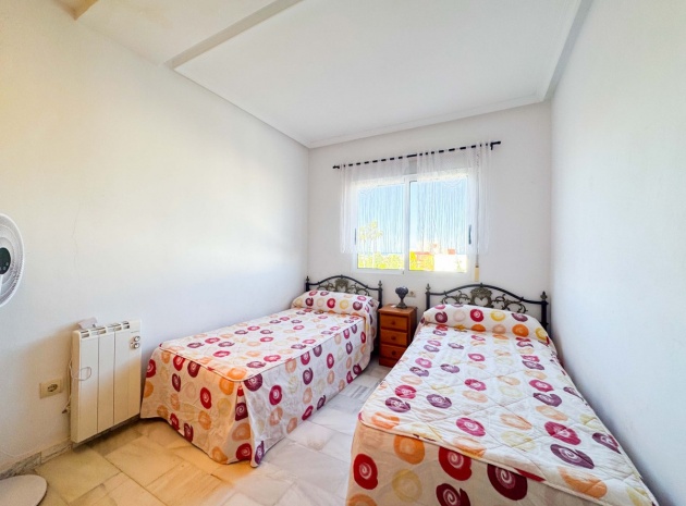 Resale - Villa - Torrevieja - Torre La Mata