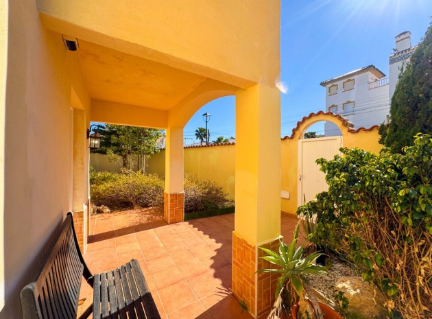 Resale - Villa - Torrevieja - Torre La Mata