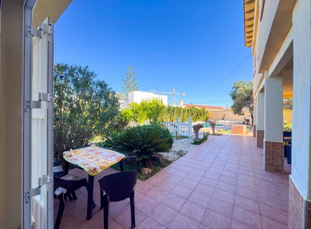 Resale - Villa - Torrevieja - Torre La Mata
