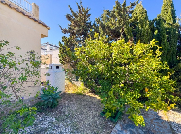 Resale - Villa - Torrevieja - Torre La Mata