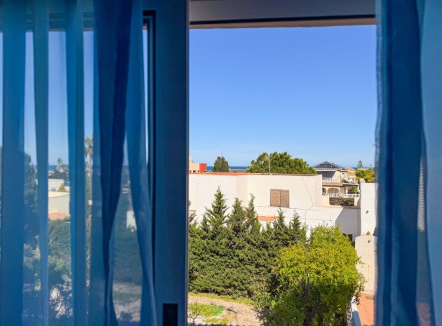 Resale - Villa - Torrevieja - Torre La Mata