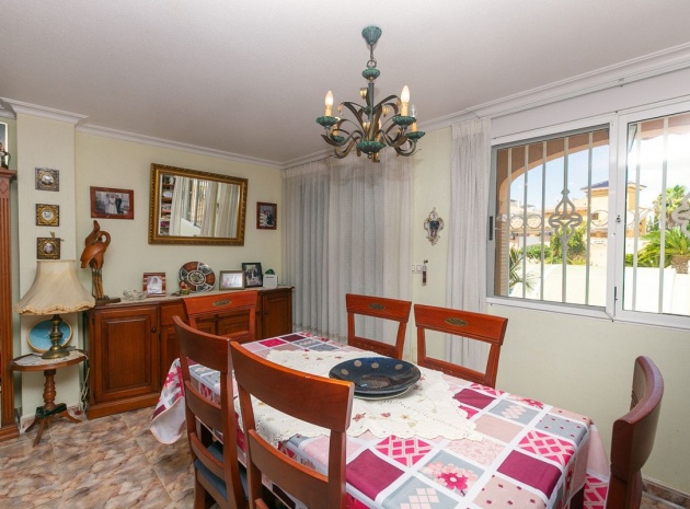 Revente - Villa - Orihuela - Orihuela Costa