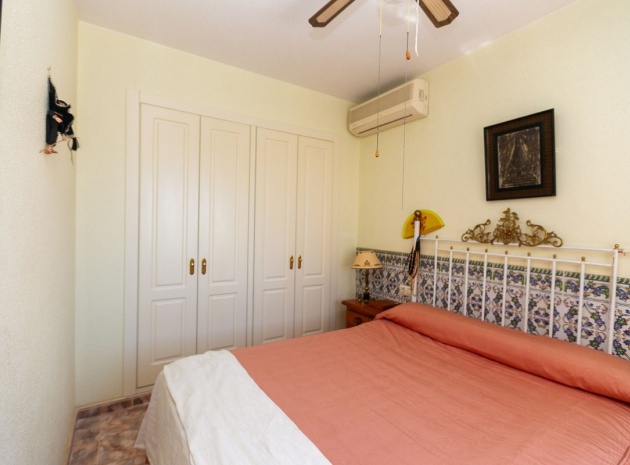 Revente - Villa - Orihuela - Orihuela Costa